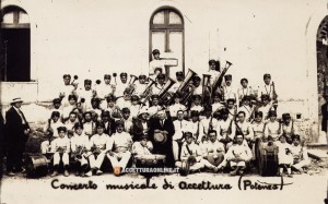 LA STORIA La gloriosa banda che fiorì agli inizi del 1900 in una vecchia foto degli anni venti